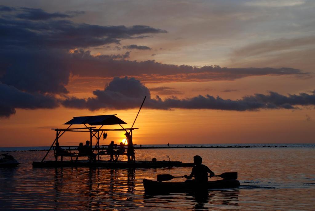 Punta Bulata White Beach Resort & Spa Cauayan  Экстерьер фото